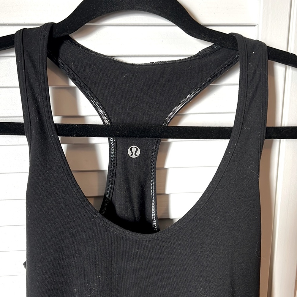 Lululemon workout tank